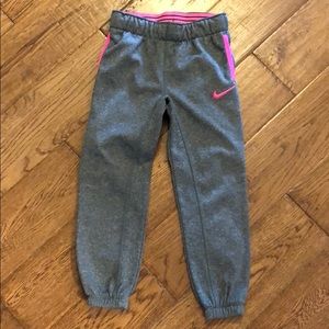Girls Nike joggers